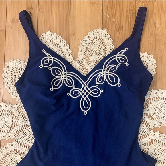 Modcloth Other - ✨Vintage Pinup Swimsuit✨